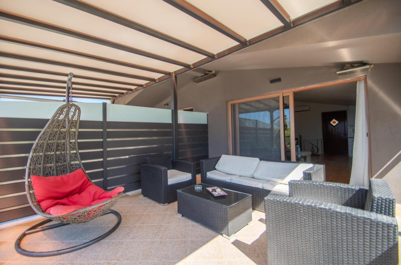 Tortuga Dafni Bay Diver's Paradise By 